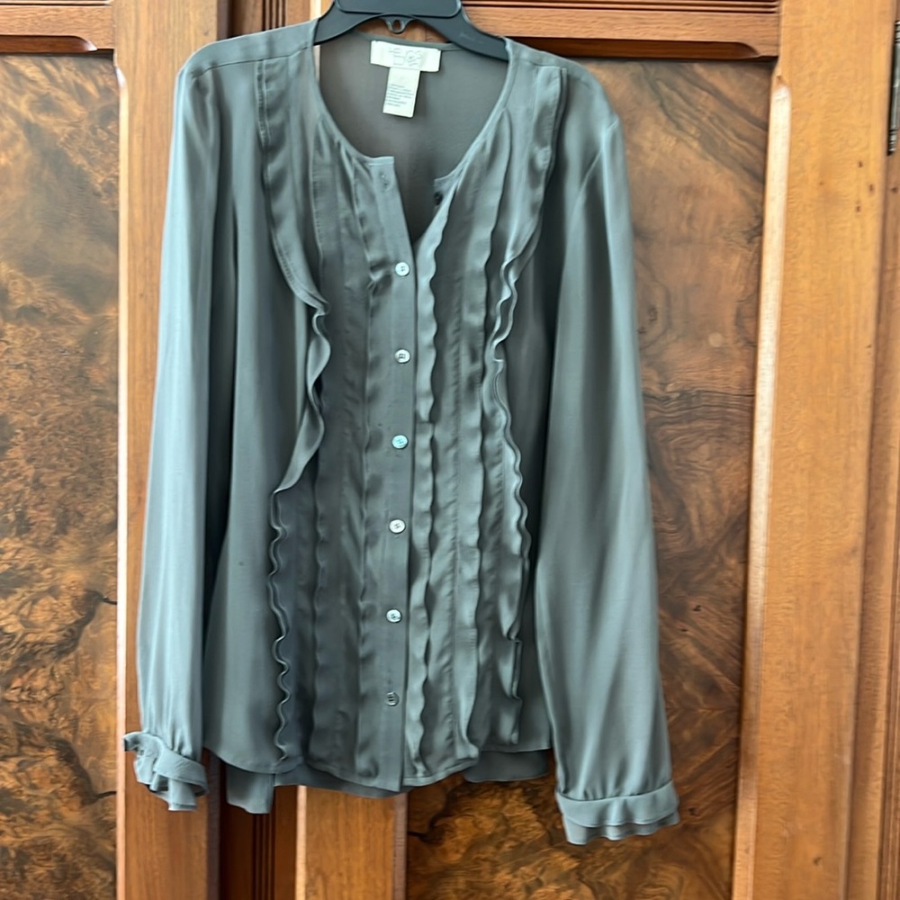 Silk shirt and camisole, grey